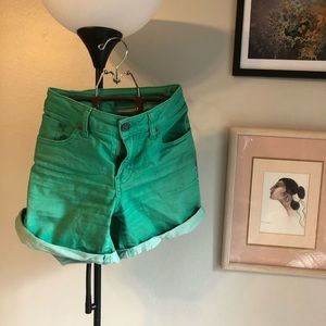 Prana Kara Denim Shorts Cute Green size 4-6